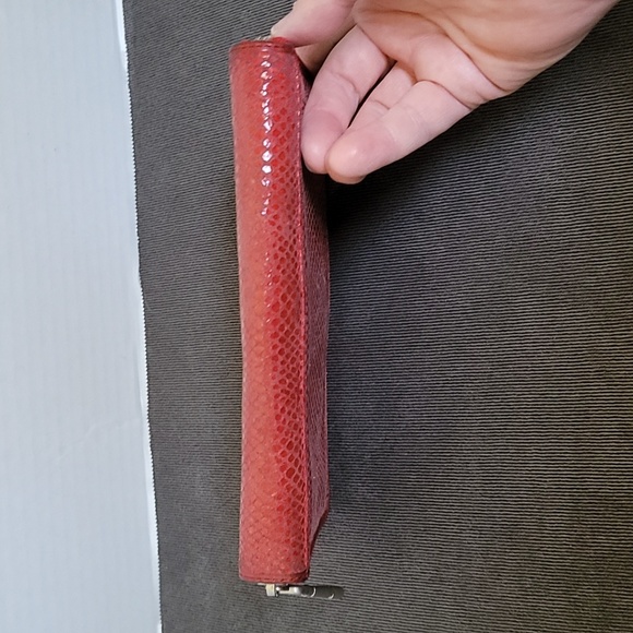 Fossil red zip around wallet - Picture 5 of 16